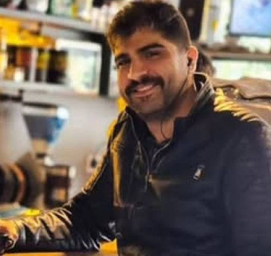Esmaeil Kharoosha