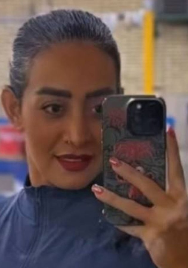Zeinab (Sahar) Fard