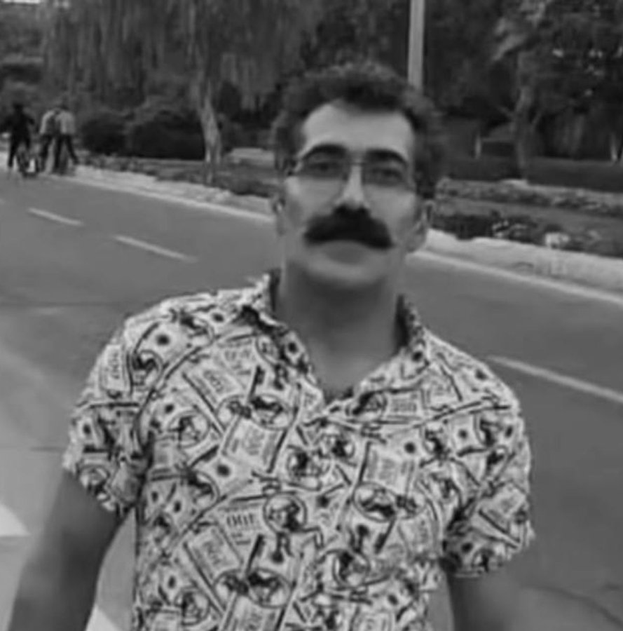 یزدان احسانبخش