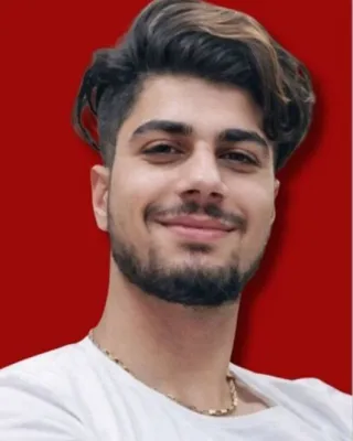 پویا رستمی