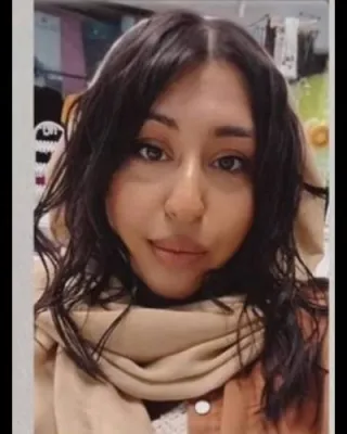 پرستو نام آور