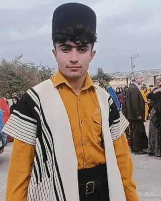 فرشید مختاری