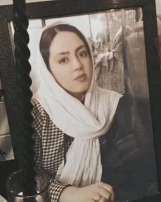 سپیده پاریزی