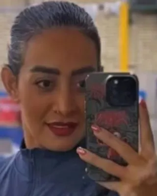 Zeinab (Sahar) Fard