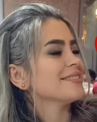 ناهید واعظ