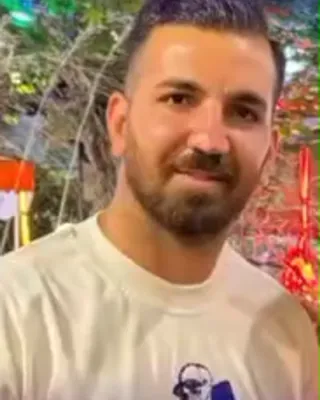 دانیال زارعی