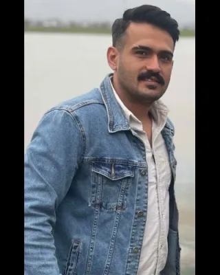 رضا زحمتکش