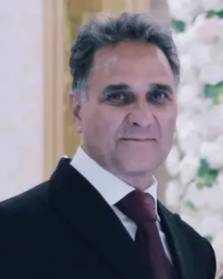 حسن حسینی
