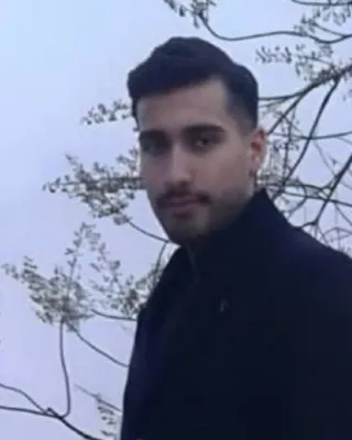 علیرضا منجی آزاد