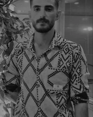 علیرضا نادری