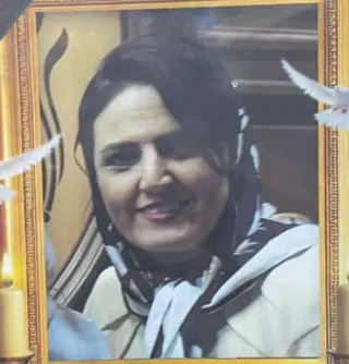 نازنین جنت‌نژاد