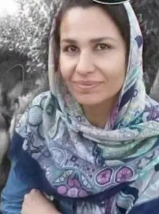 زینب احمدی