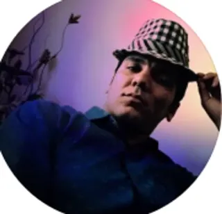 Farhad Mina