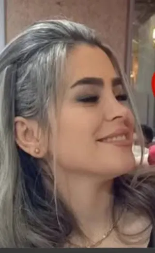 ناهید واعظ