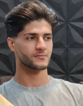 Ali Varkbari