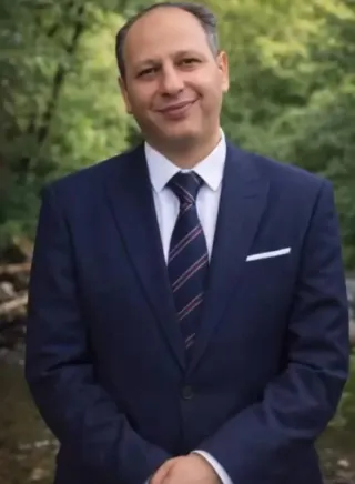 Mehran Ghorbani-zadeh Ghomsari