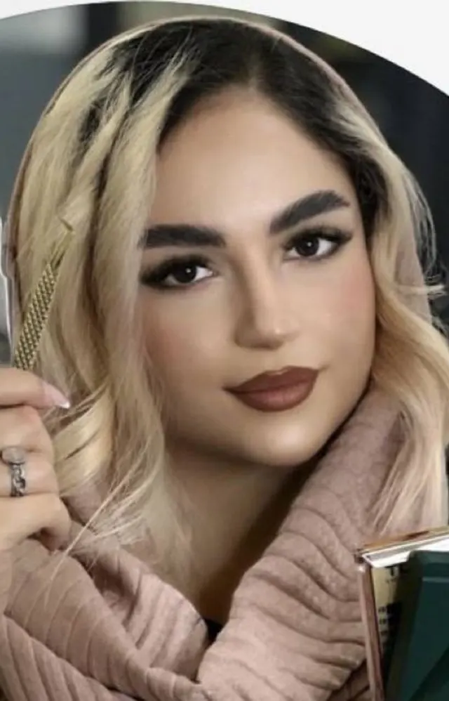گلسا شریفی