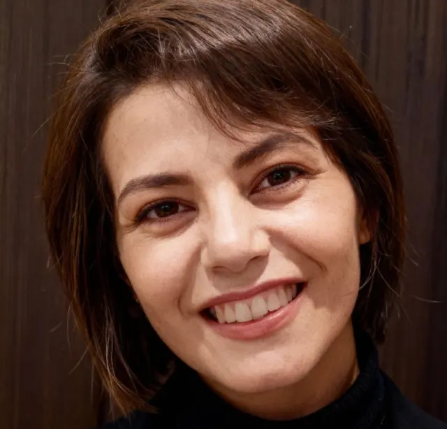 پریسا نقیبی