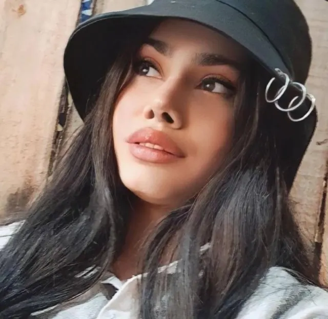 Anisa Houshangi Kashkouli